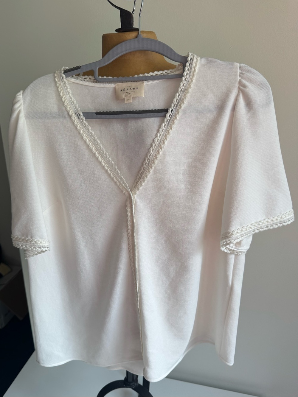 Sézane Ivory Lace Trim V-Neck Short Sleeve Blouse